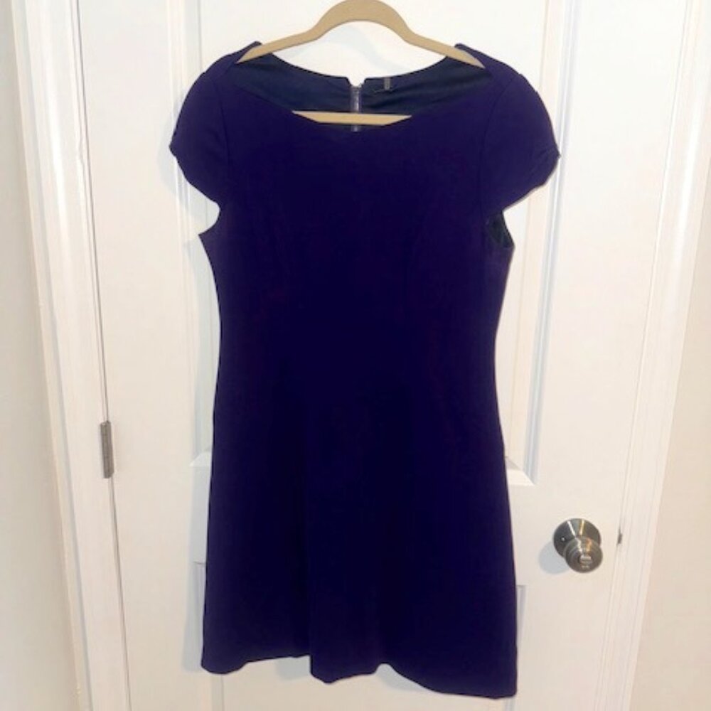 Elie Tahari purple work dress